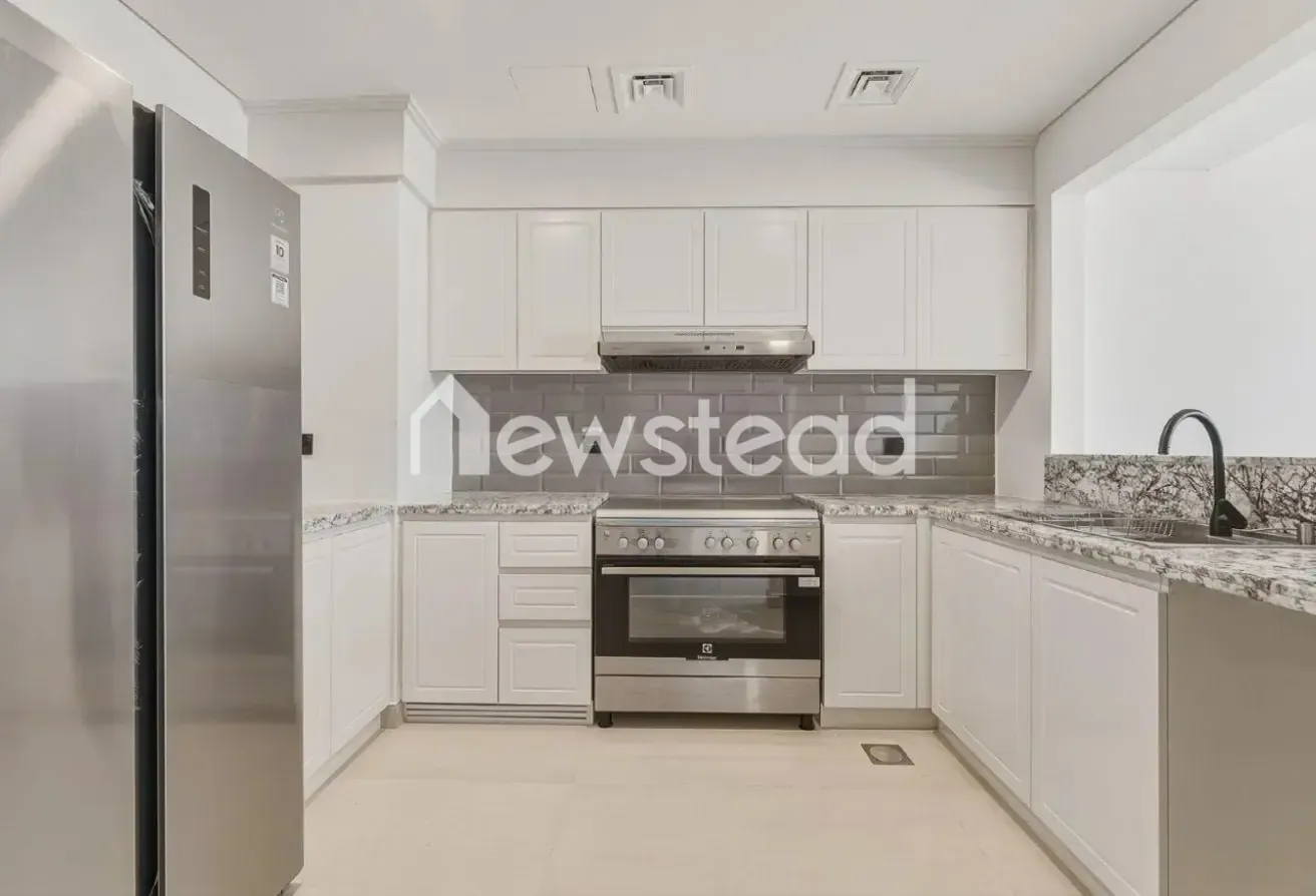 Single Row | Across The Central Hub | Vacant Now