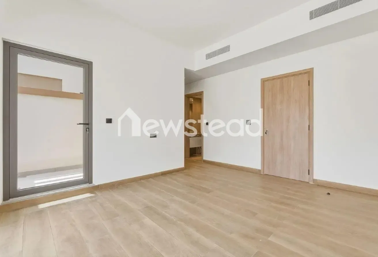 Single Row | Across The Central Hub | Vacant Now