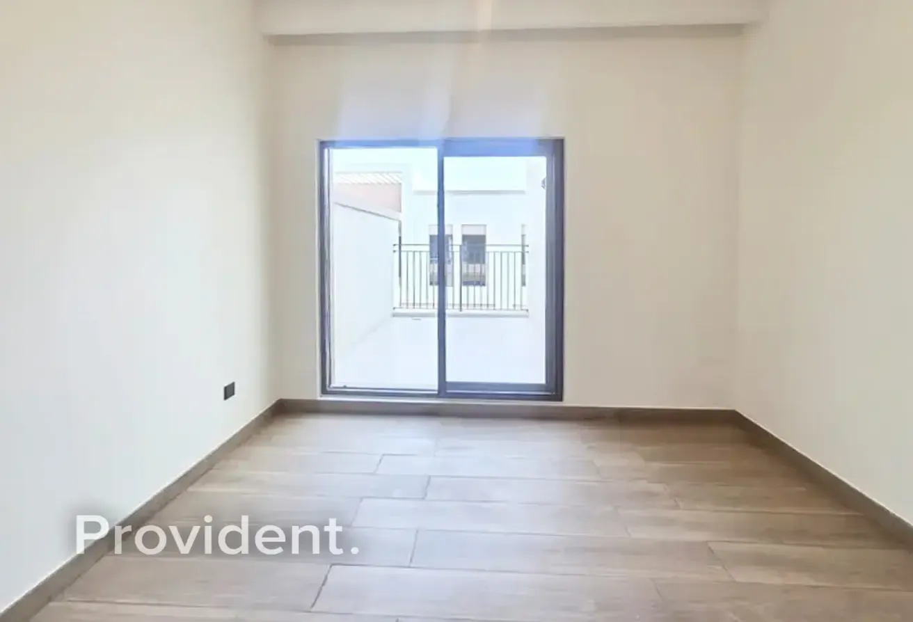 Close to Lagoon | Spacious Bedroom | 1,2 Chqs