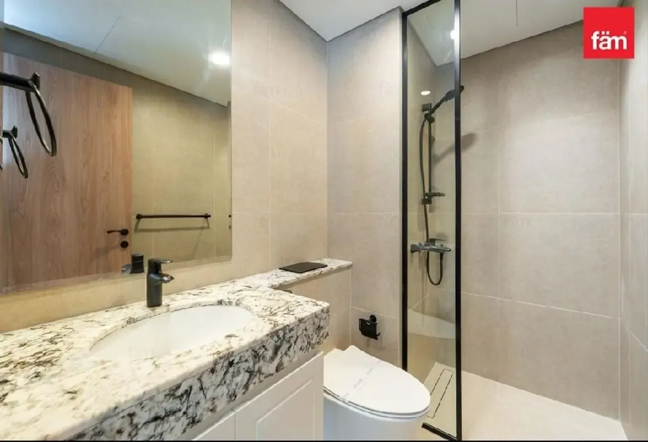 4BR | CLOSE TO ENTRANCE | LANDSCAPED | VASTU