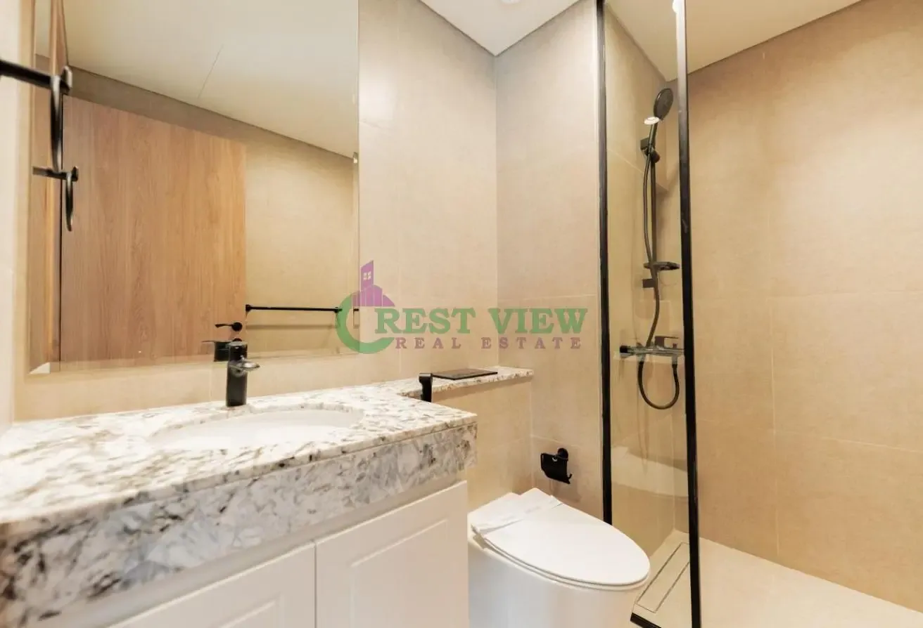 WALKING DISTANCE TO LAGOON | SPACIOUS | VACANT