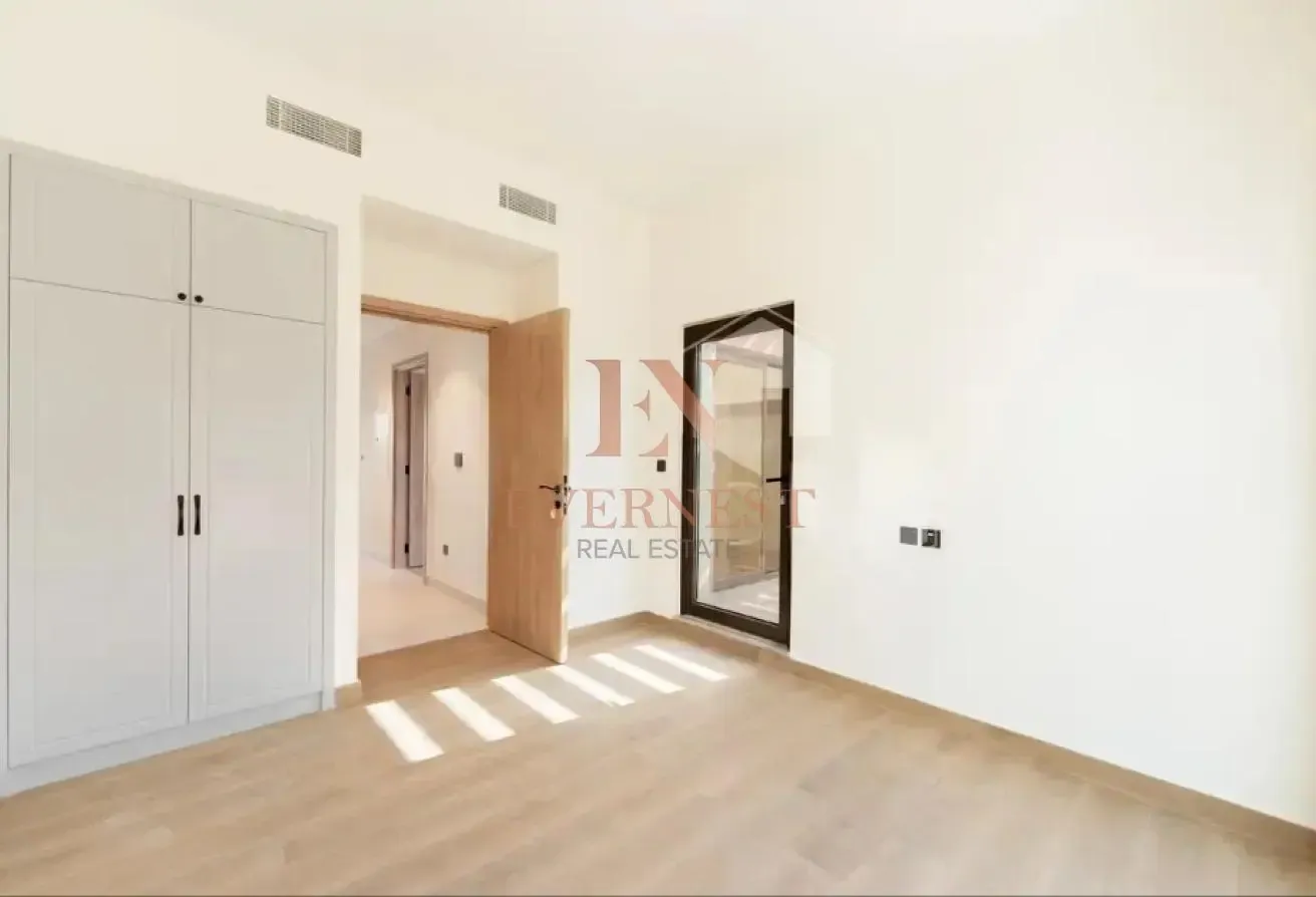Luxury Lagoon Living | Prime Community