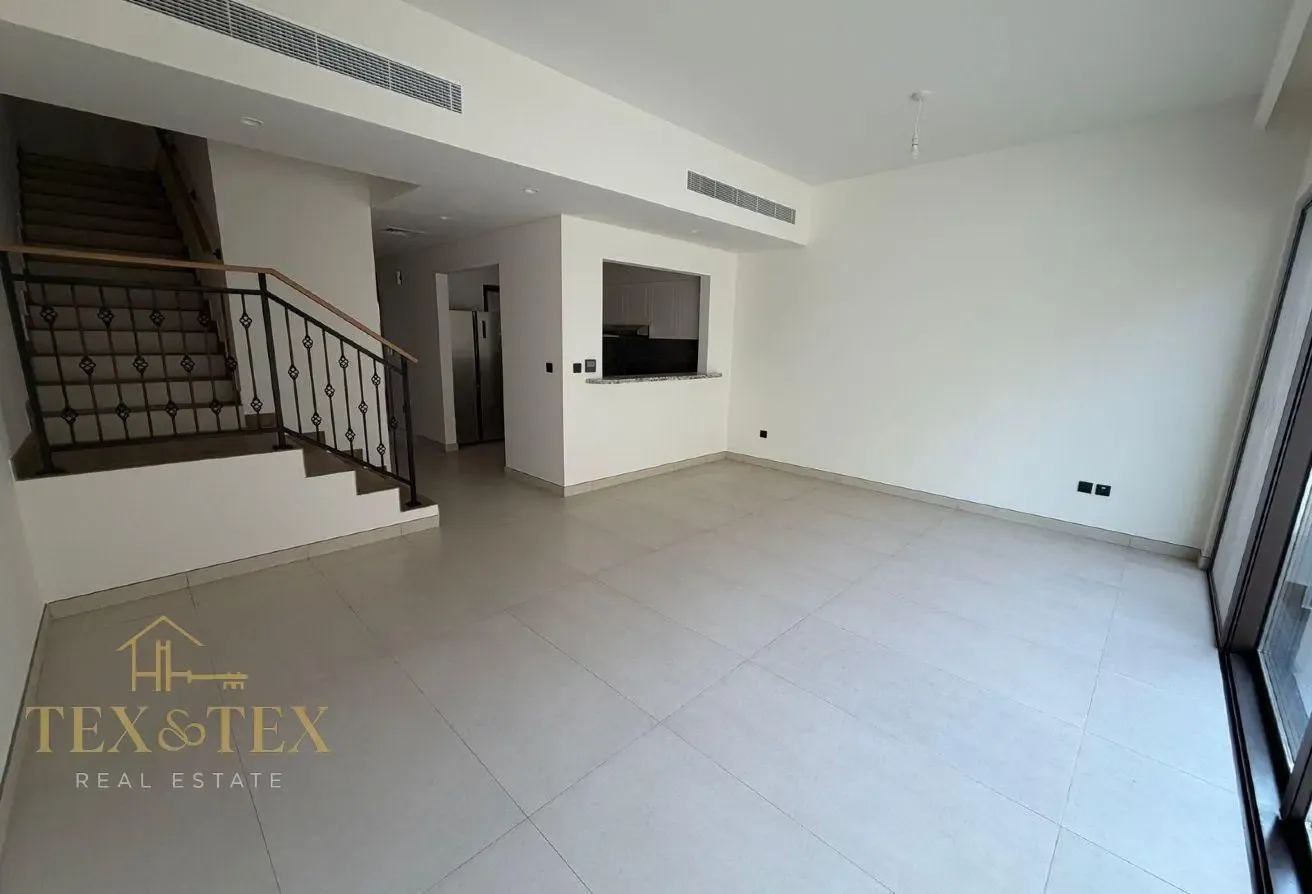 G+1 TOWNHOUSE | ELEGANT | COSTA BRAVA