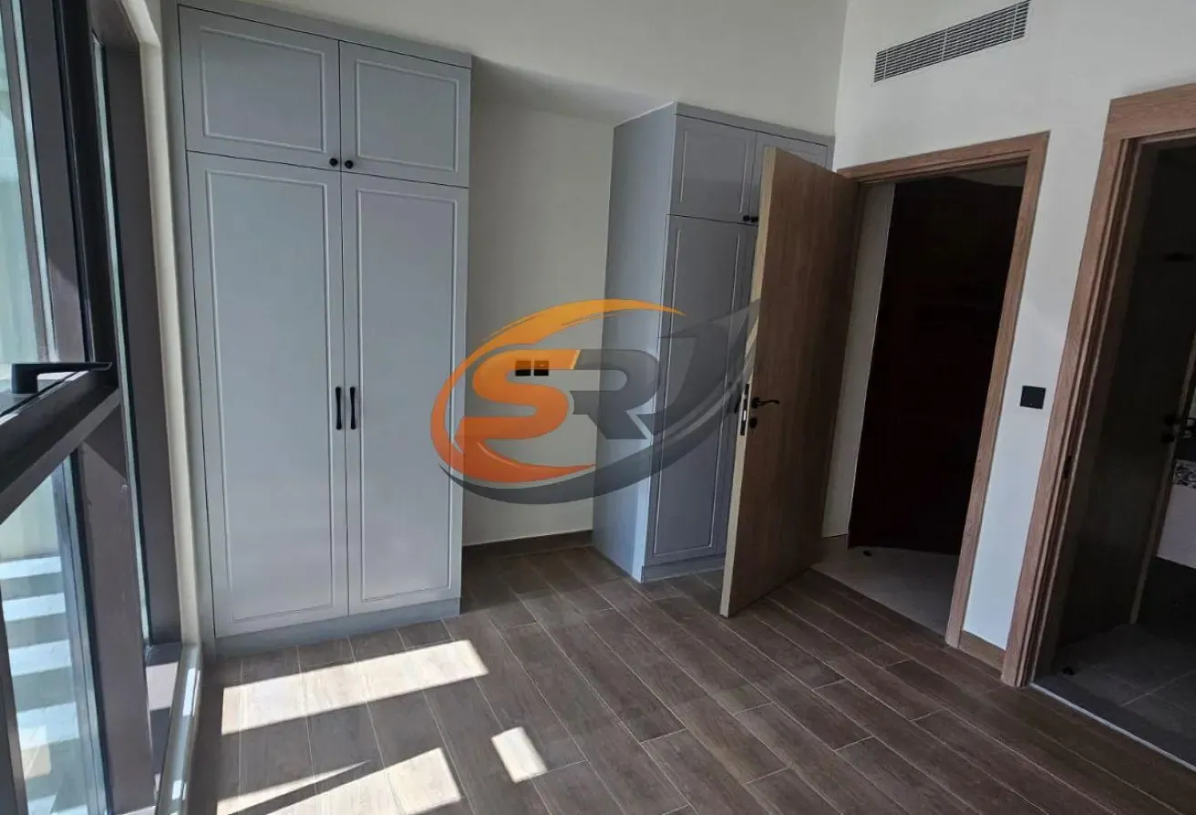 4BR Townhouse | Single Row | CostaBrava