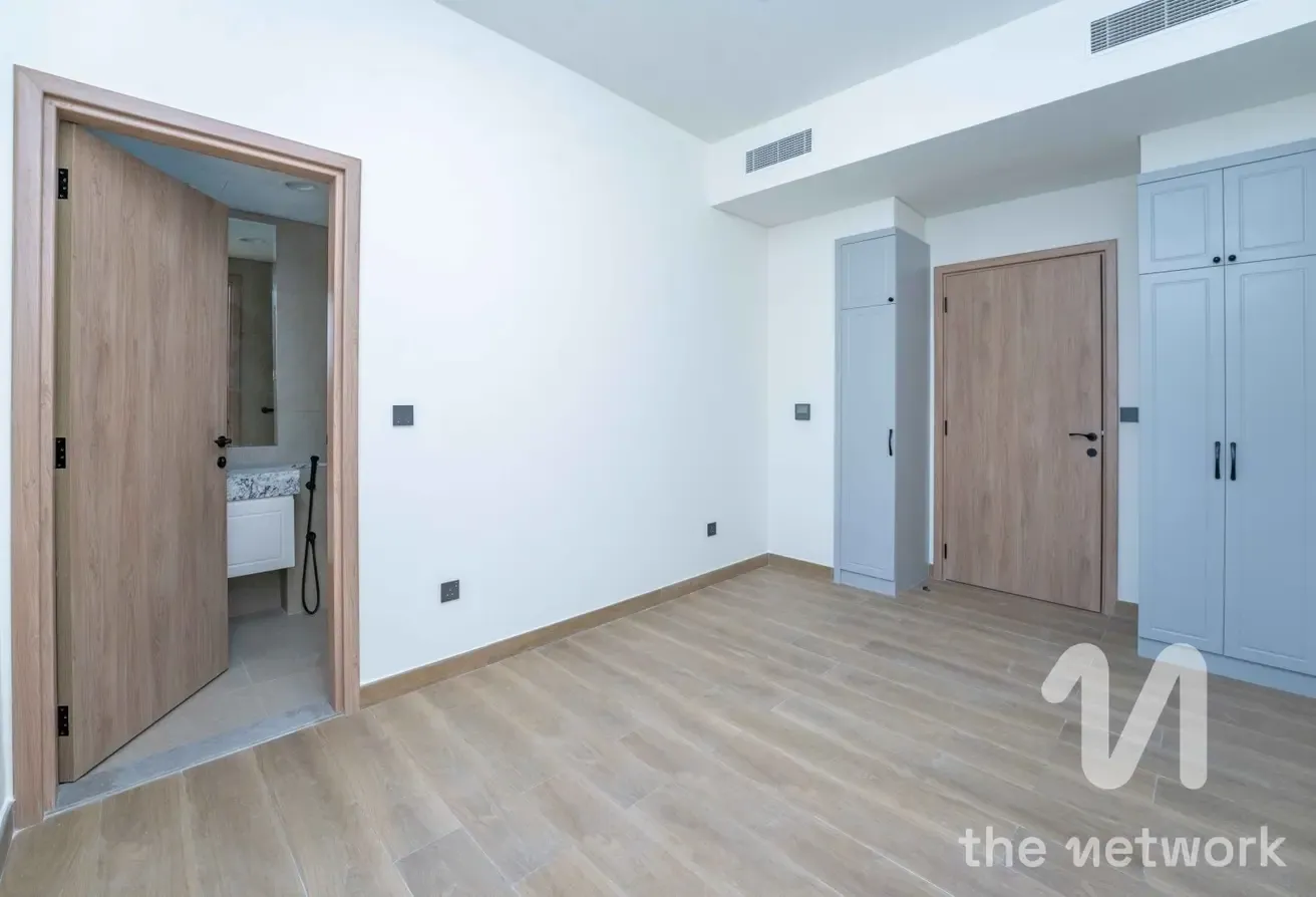 Spacious 4BR Townhouse | Vacant | Brand New