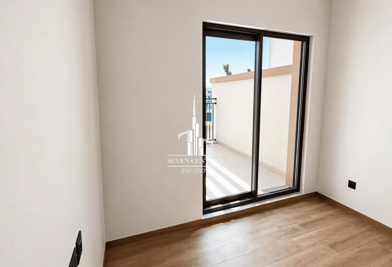 4BR Villa | Close to Central Hub | Prime Location