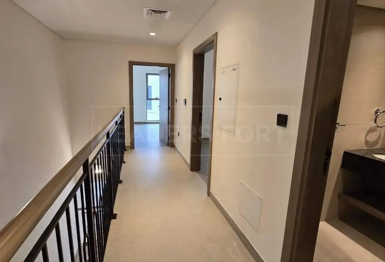 READY TO MOVE | MULTIPLE CHECKS | MULTIPLE OPTIONS