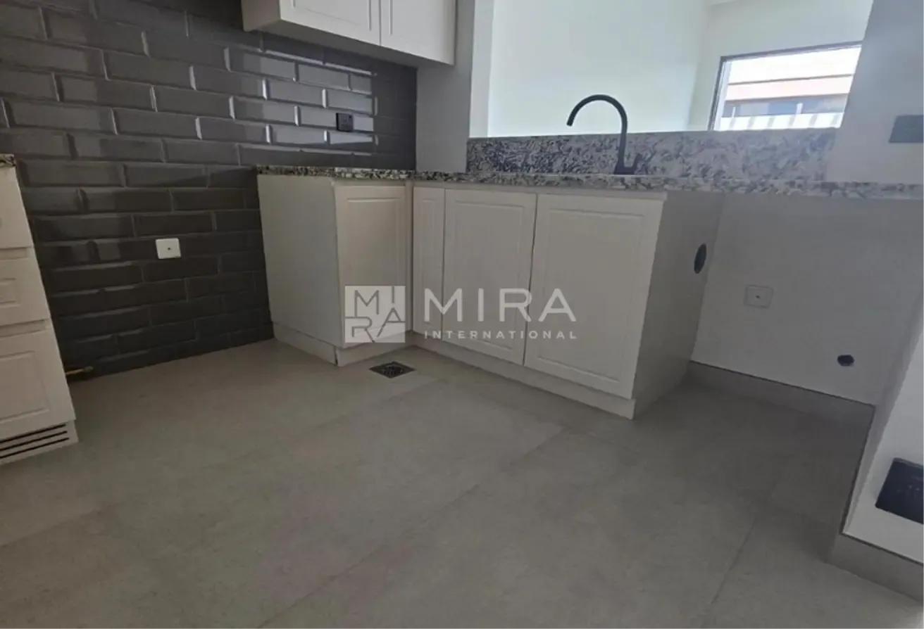 Rent 4BR Townhouse | Costa Brava