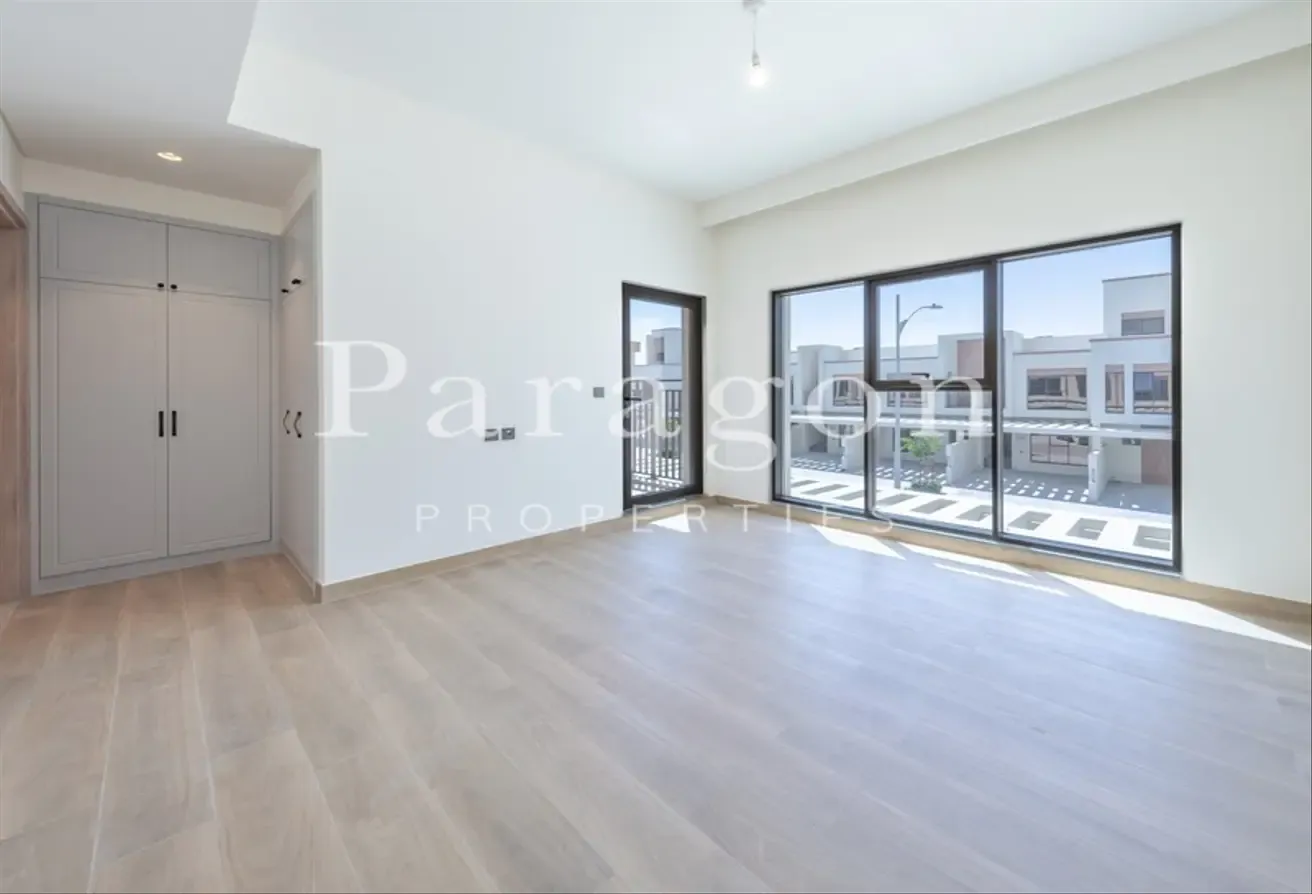 Brand New 4BR | Handover Mid August