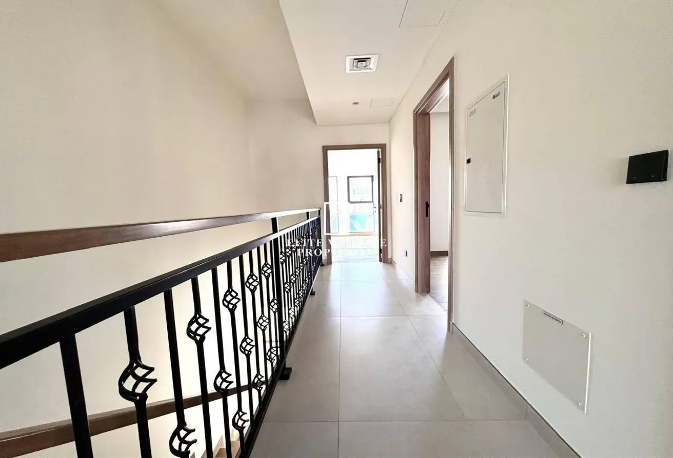 SINGLE ROW | BRAND NEW | OVERLOOKING AMENITIES