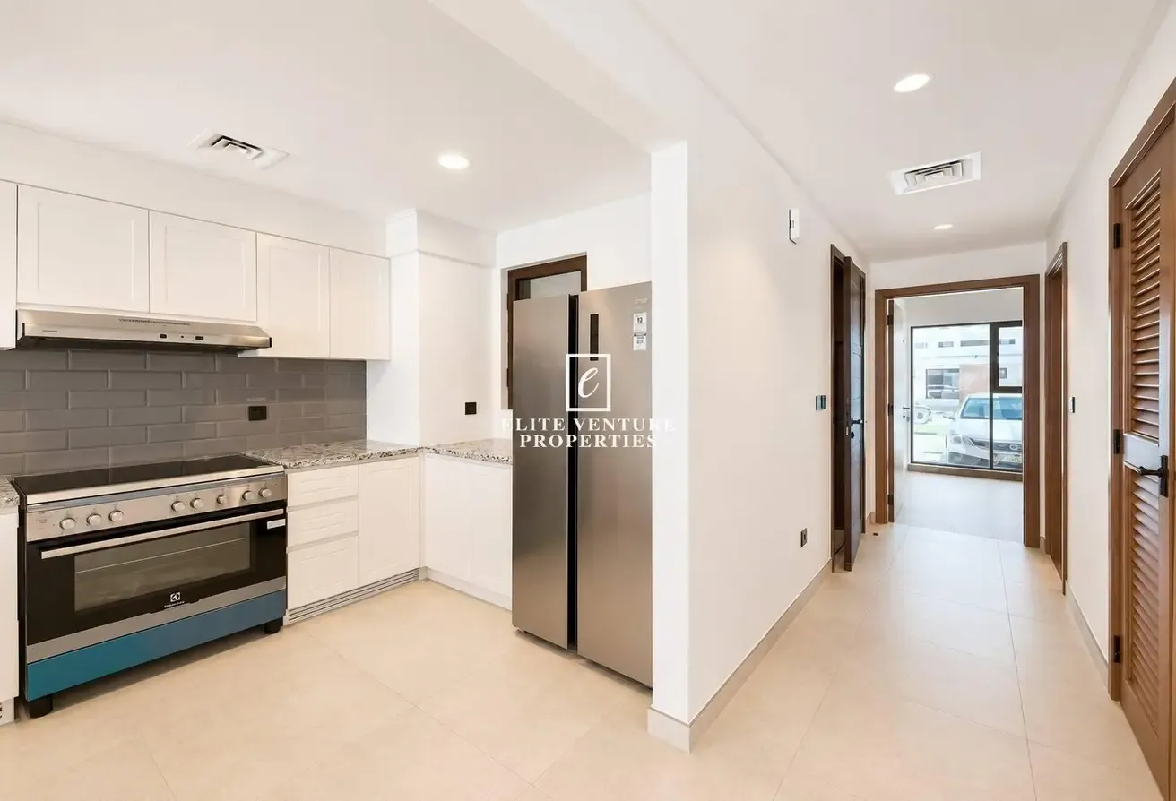 Close to amenities | Brand new | 4 bed TH