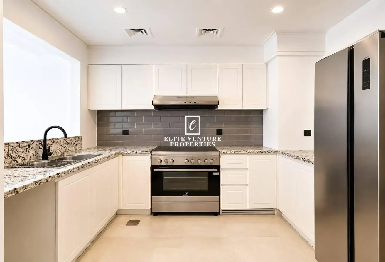 Close to amenities | Brand new | 4 bed TH