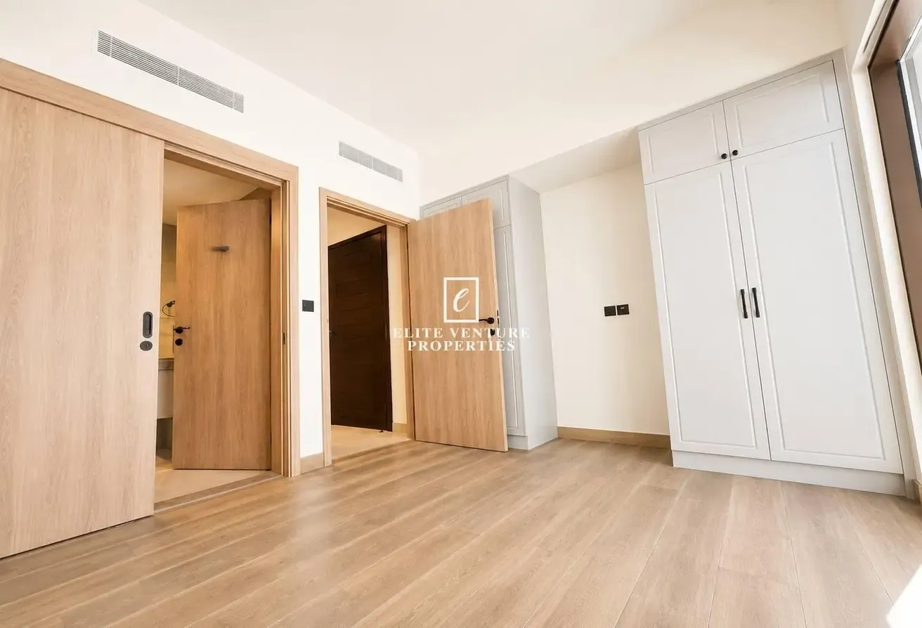 Close to amenities | Brand new | 4 bed TH