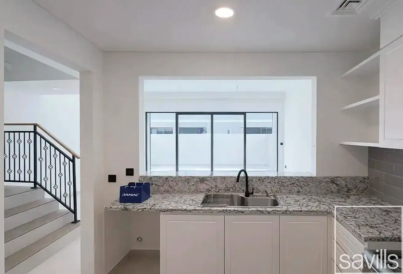 Vacant I Brand New I Close to Amenities
