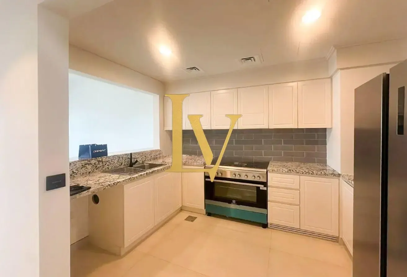 4 Beds | Ready Move In | Spacious Layout