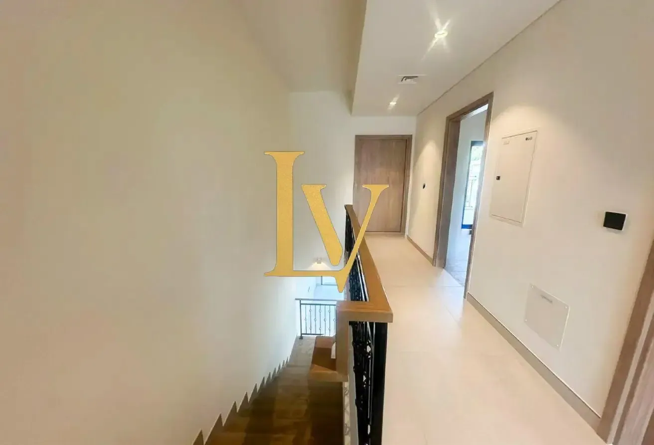 4 Beds | Ready Move In | Spacious Layout