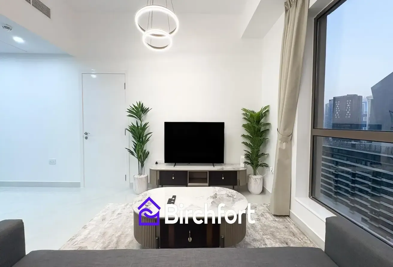 UPRGRADED | 1 BEDROOM | MARINA VIEW
