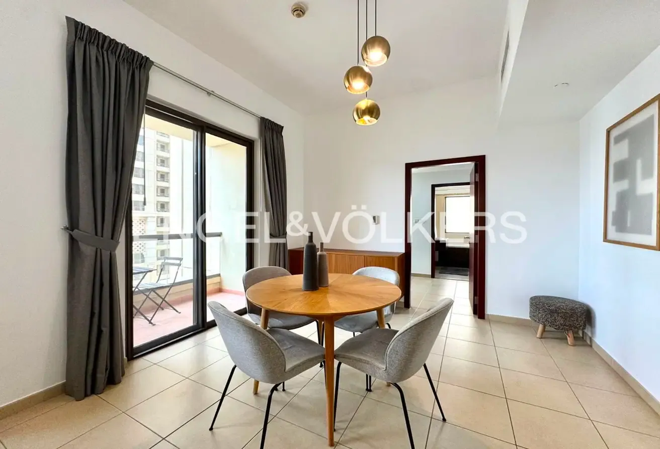 Fully Furnished | High Floor | Vacant