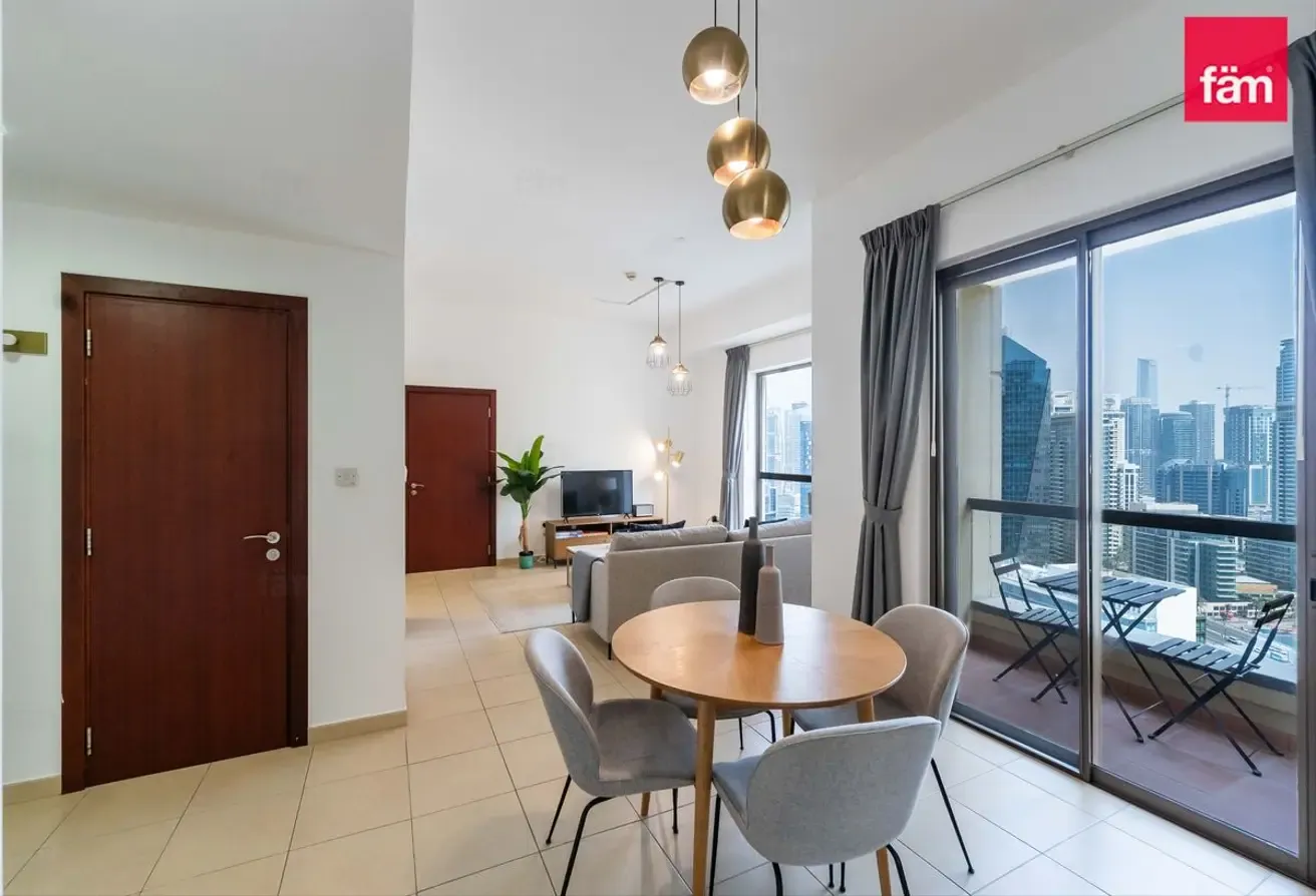 Stylishly Furnished I Amazing Sea And Marina Views