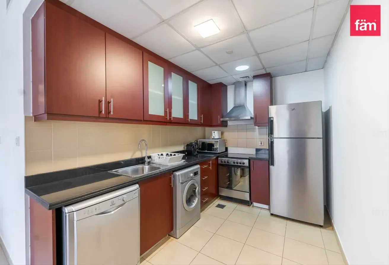 Stylishly Furnished I Amazing Sea And Marina Views