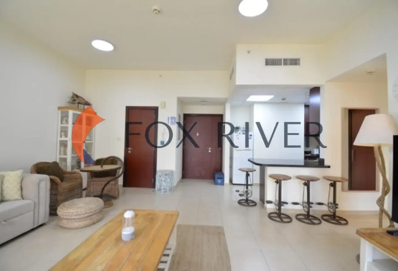 Sea View Unit | Minutes from the Beach | Mid Floor