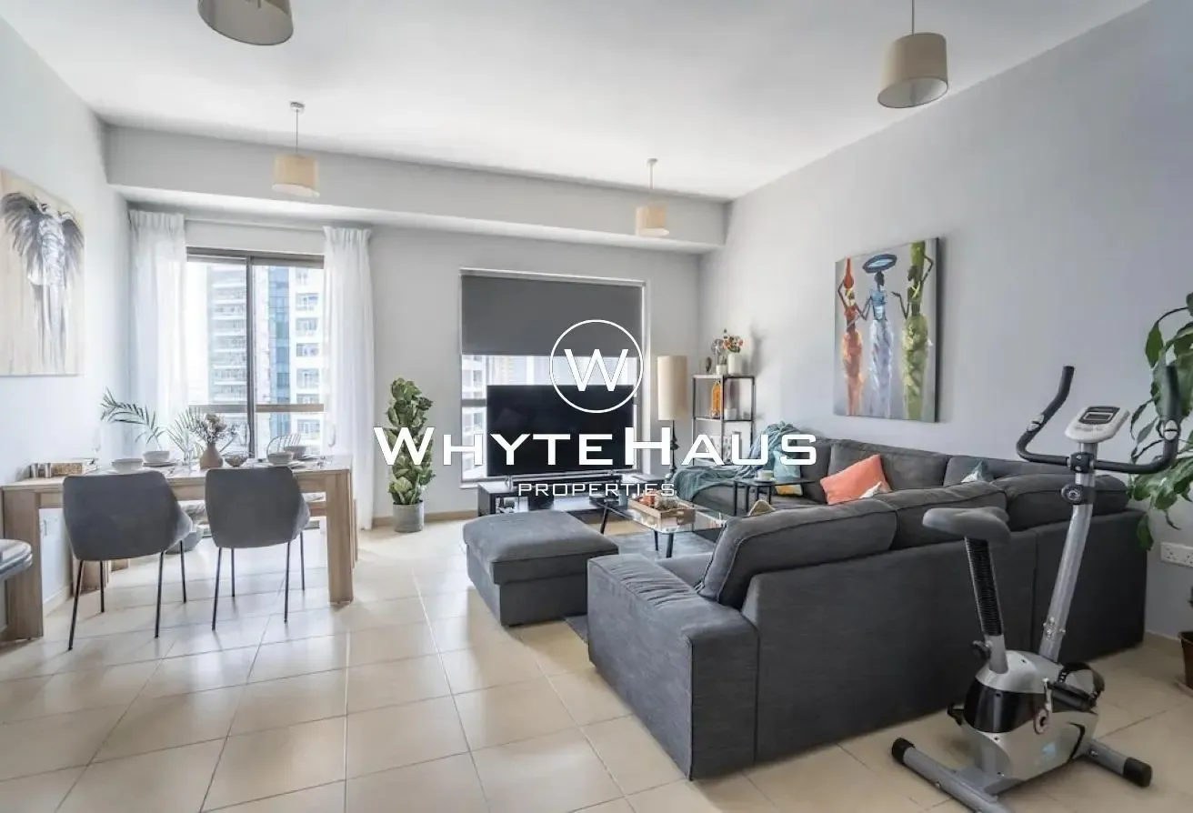 Cozy Apartment | Fully Furnished  | Beach Access