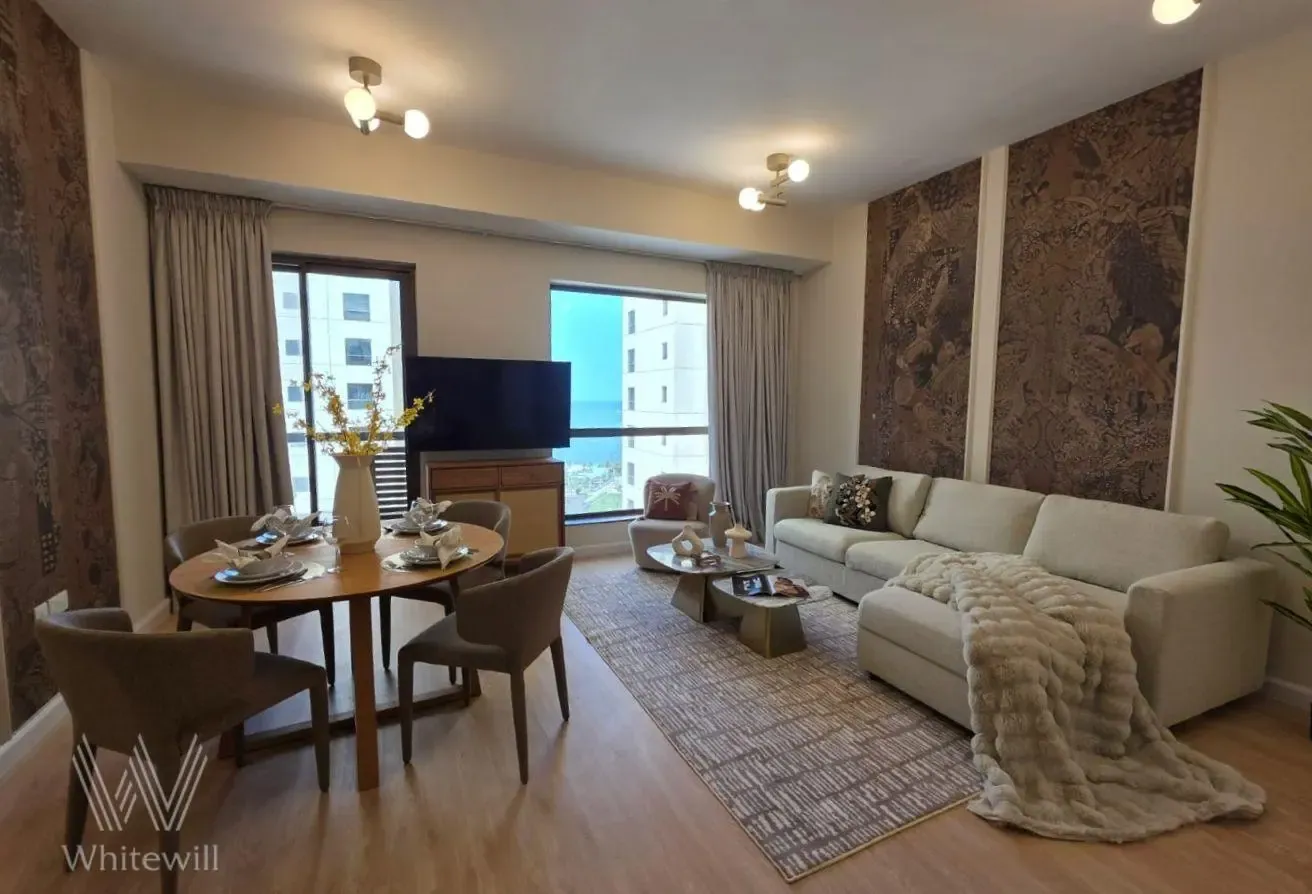 Sea View | Upgraded Interior | Vacant Now