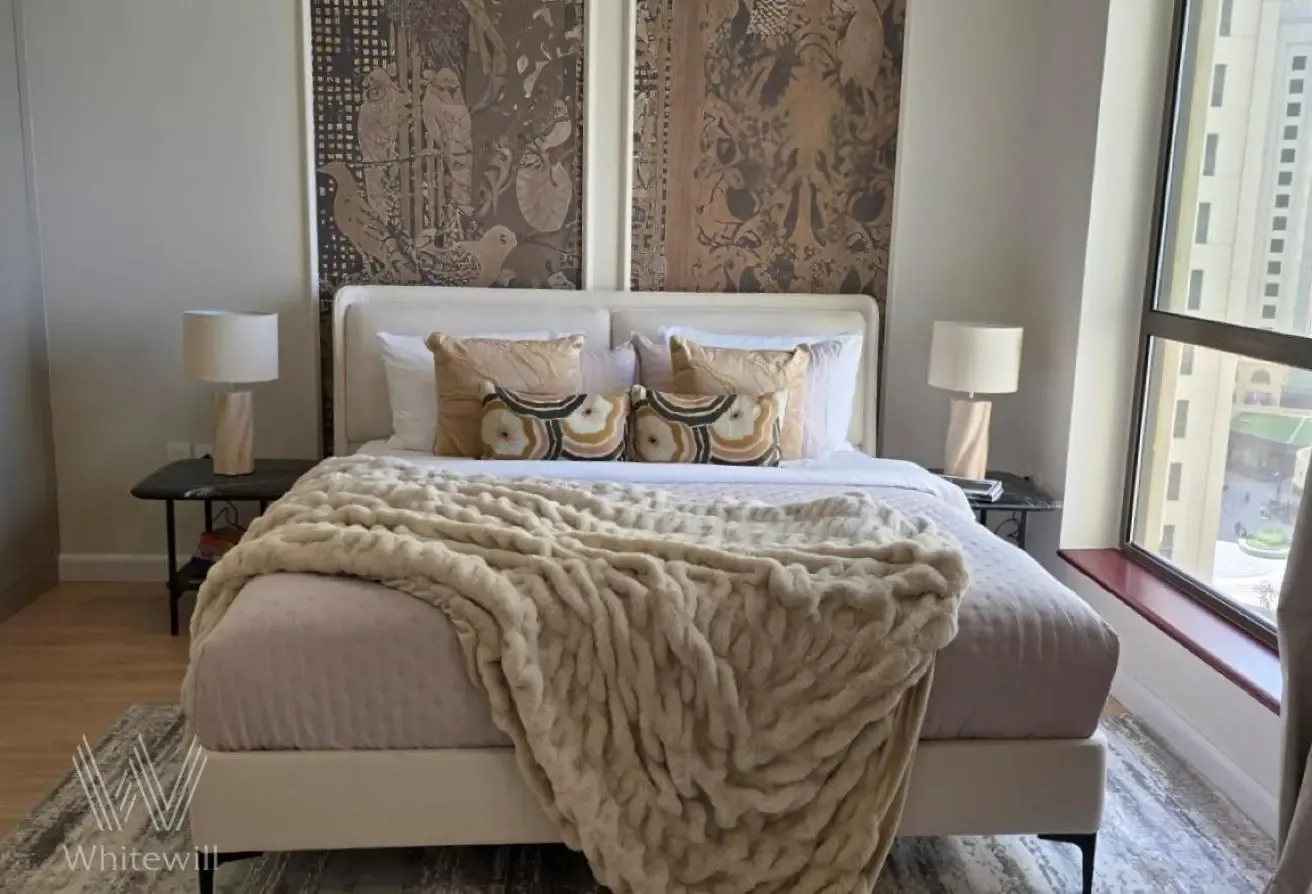Sea View | Upgraded Interior | Vacant Now