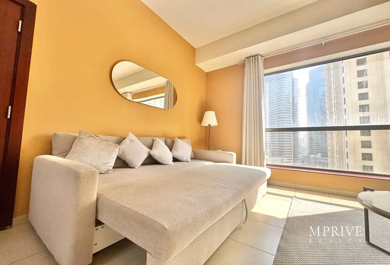 Fully Furnished | Partial Sea View | 4-6 Cheques