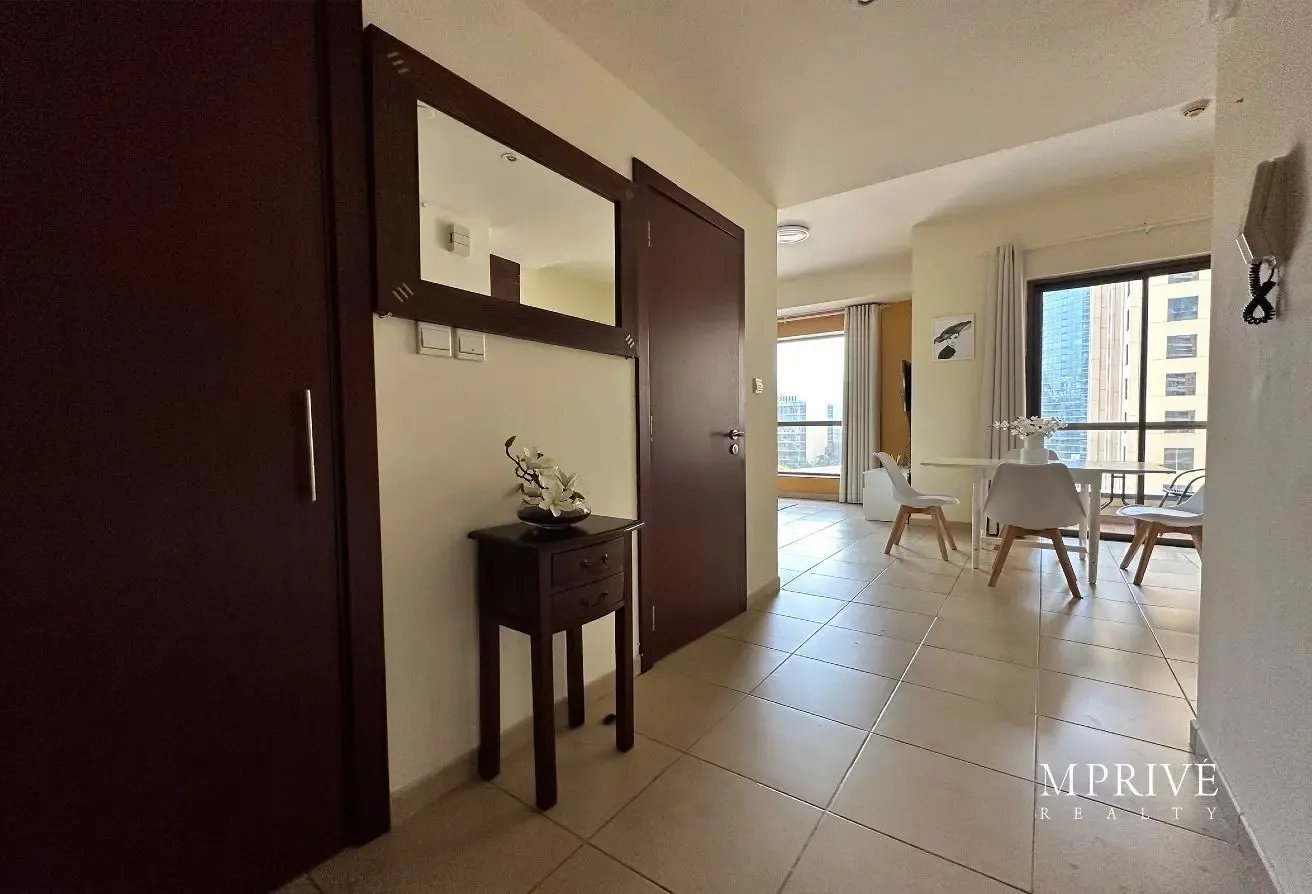 Fully Furnished | Partial Sea View | 4-6 Cheques