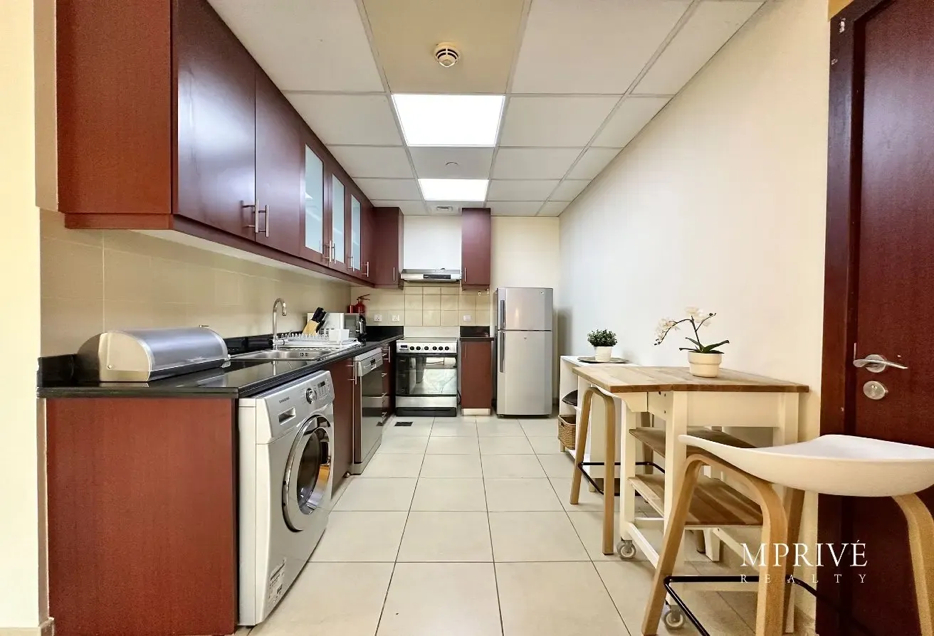 Fully Furnished | Partial Sea View | 4-6 Cheques