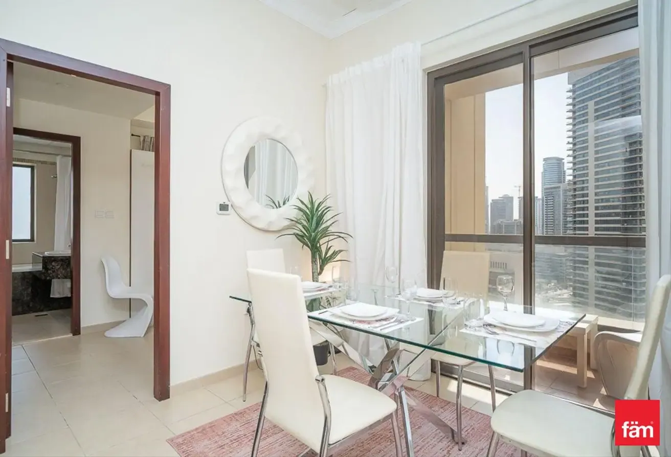 Waterfront Living | Furnished | Ready To Move In
