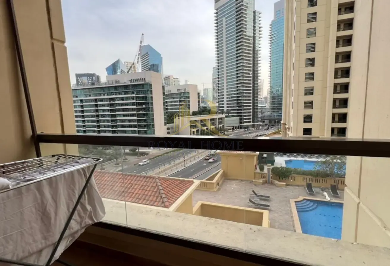 Prime Location |Furnished | Allow Holliday Homes