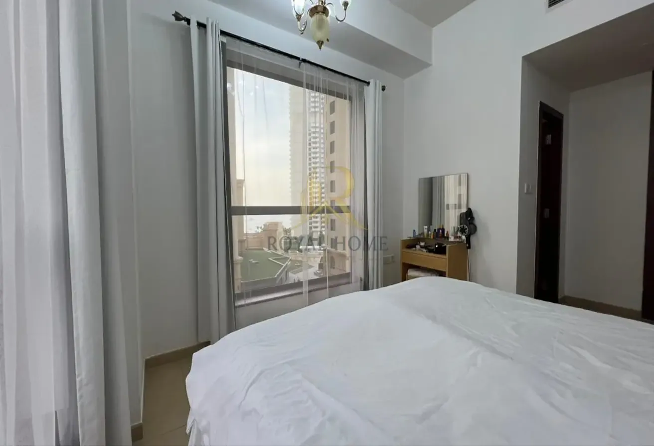 Prime Location |Furnished | Allow Holliday Homes
