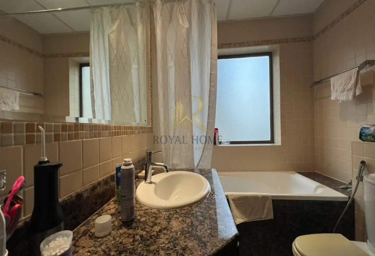 Prime Location |Furnished | Allow Holliday Homes