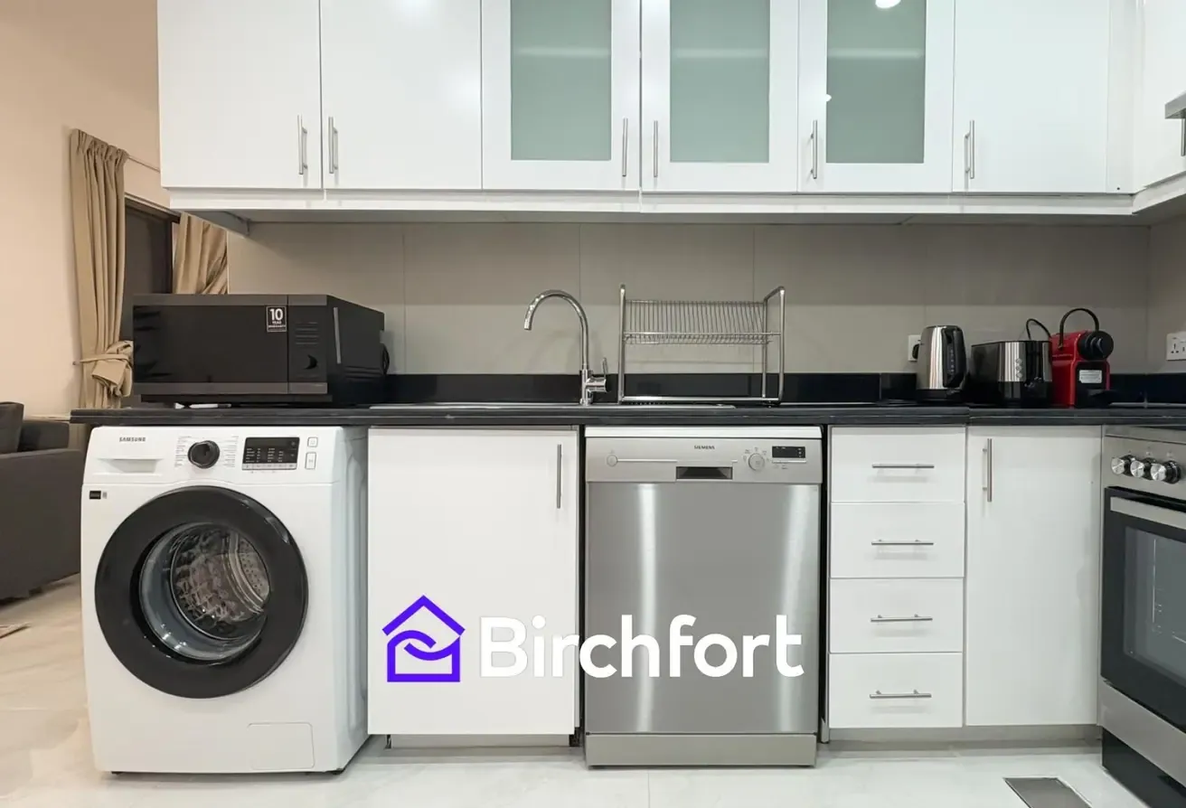 NEWLY UPRGRADED | 1 BEDROOM | MARINA VIEW
