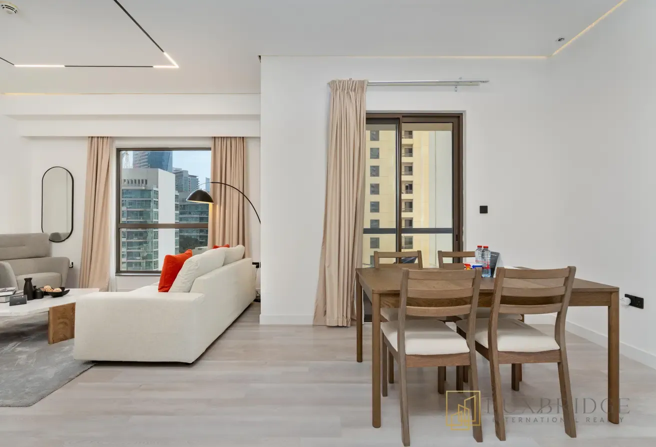 Vacant | Fully Furnished | Marina View