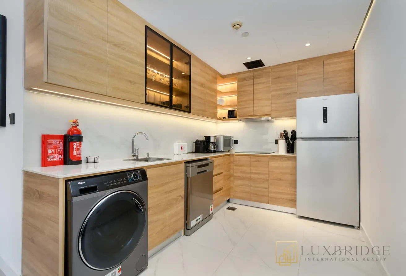 Vacant | Fully Furnished | Marina View