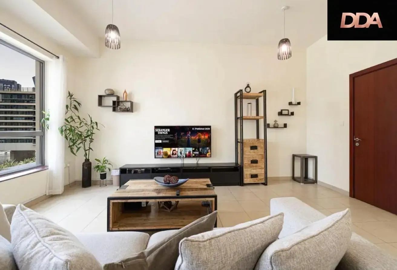 LOW FLOOR | FULLY FURNISHED 1BR | PRIME JBR