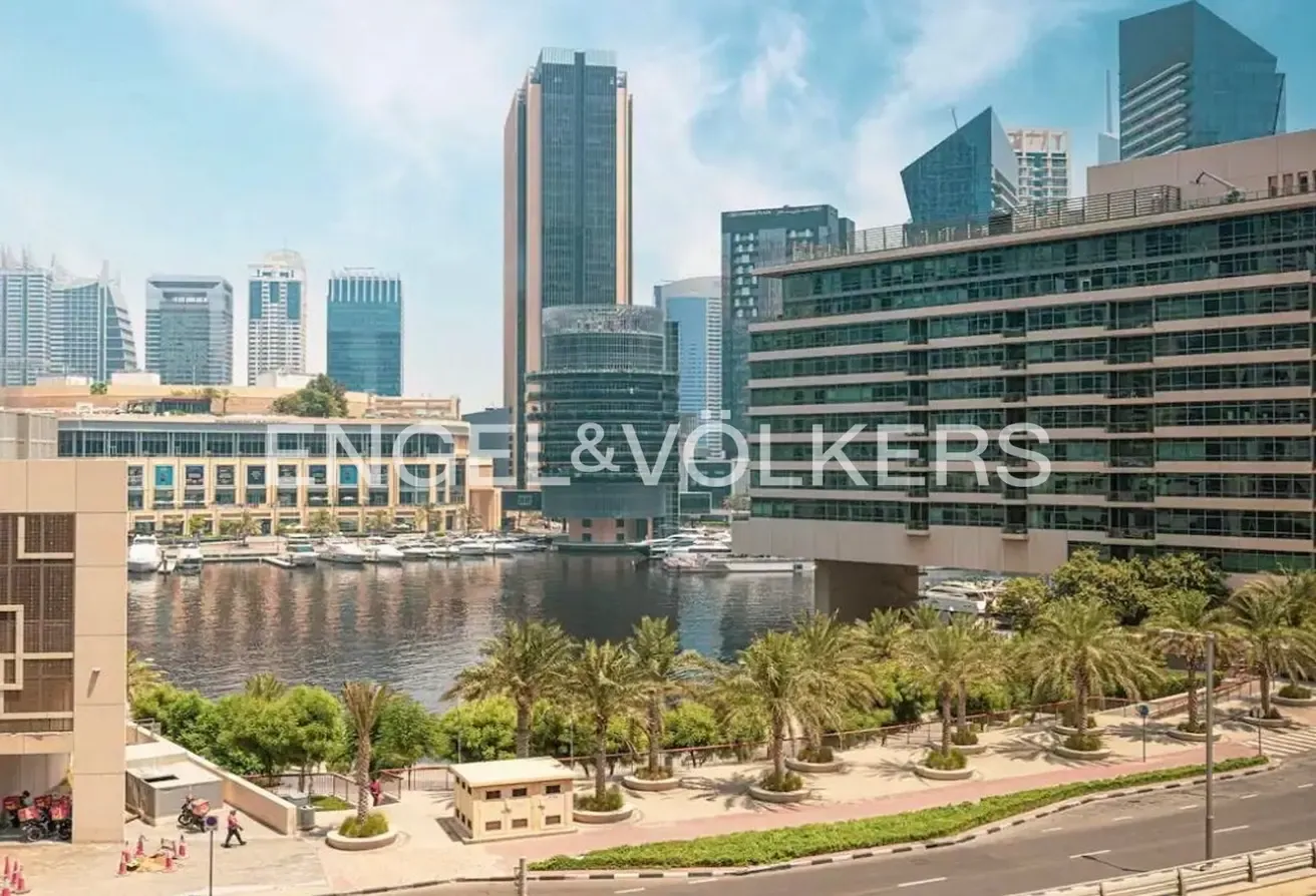 Marina View I Furnished I Vacant I Low Floor
