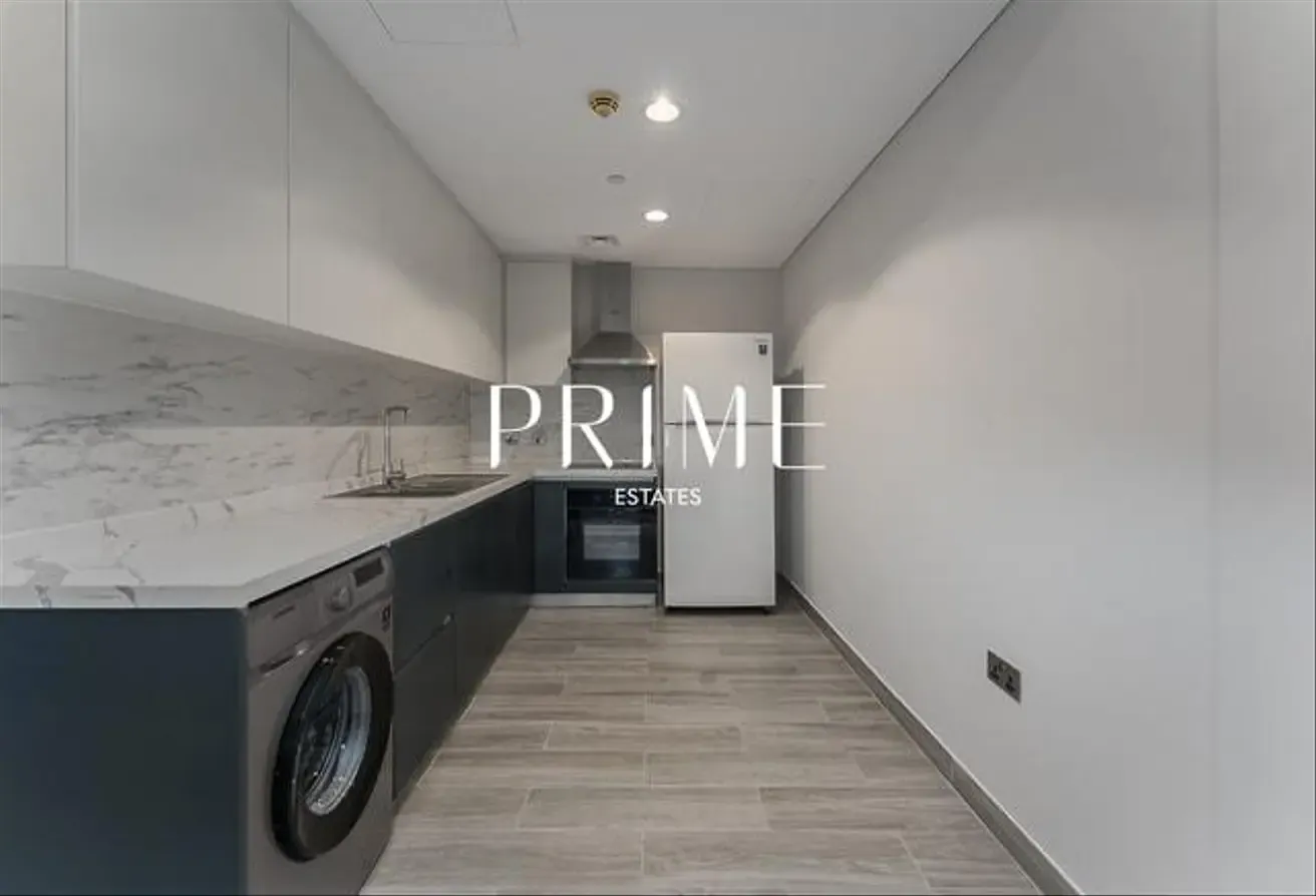 Prime JBR Apartment | Spacious Layout | Vacant