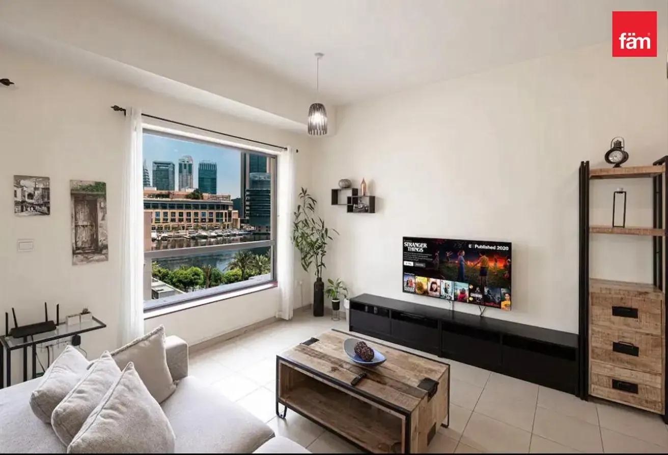 Ready to Move | Fully furnished | Beach access