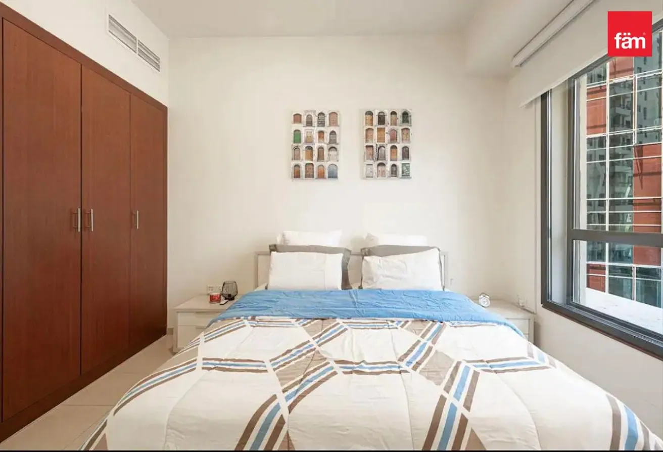 Ready to Move | Fully furnished | Beach access