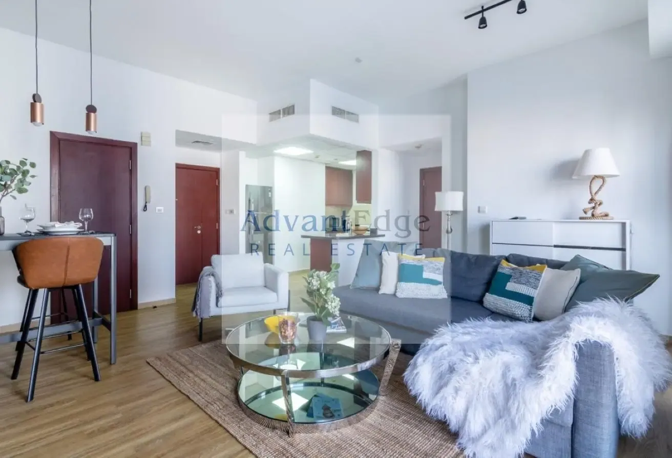 READY TO MOVE | SPACIOUS 1 BR | MARINA VIEW