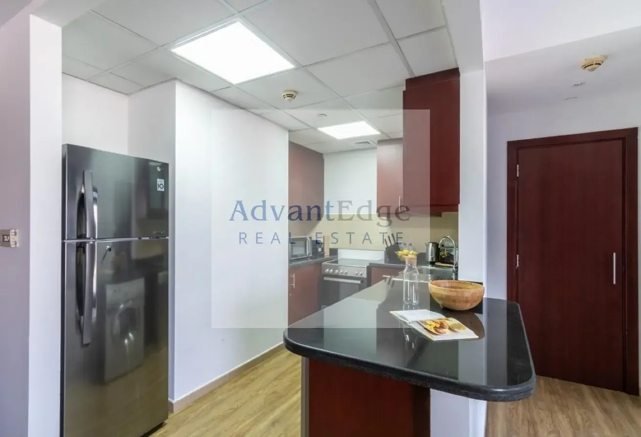 READY TO MOVE | SPACIOUS 1 BR | MARINA VIEW