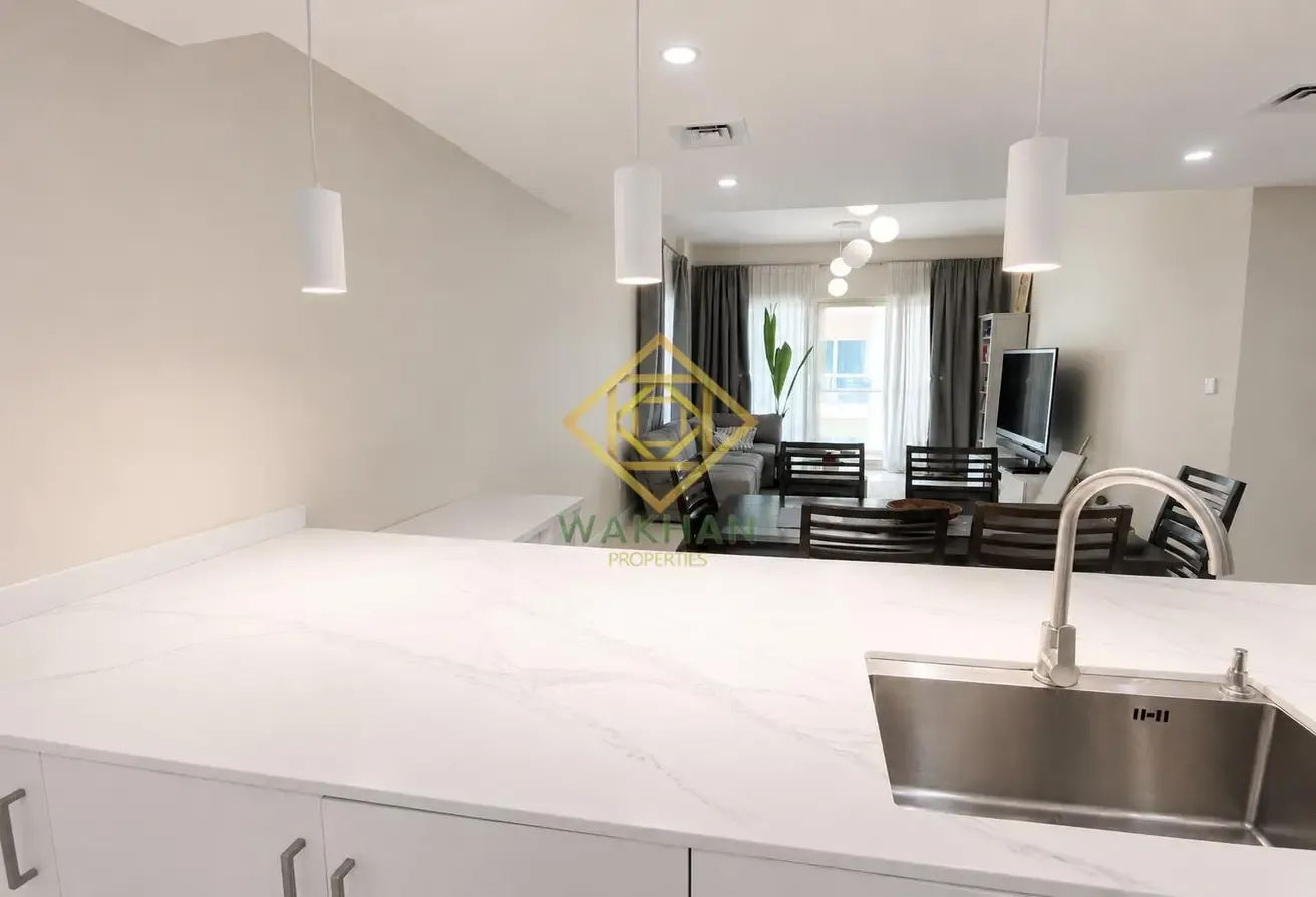 Park & Pool View | Vacant | Upgraded | Unfurnished