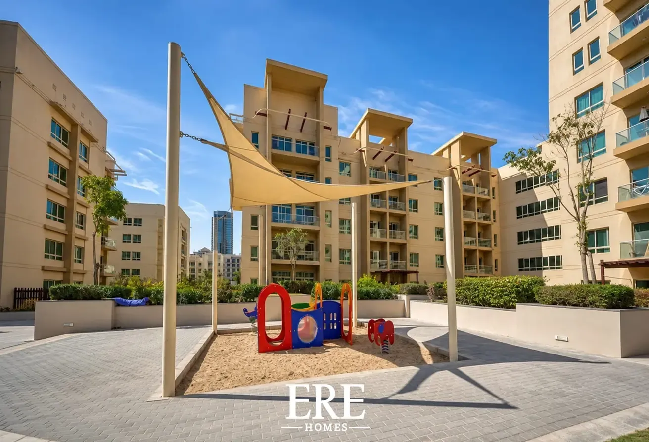 Prime Location| Available Aug 30