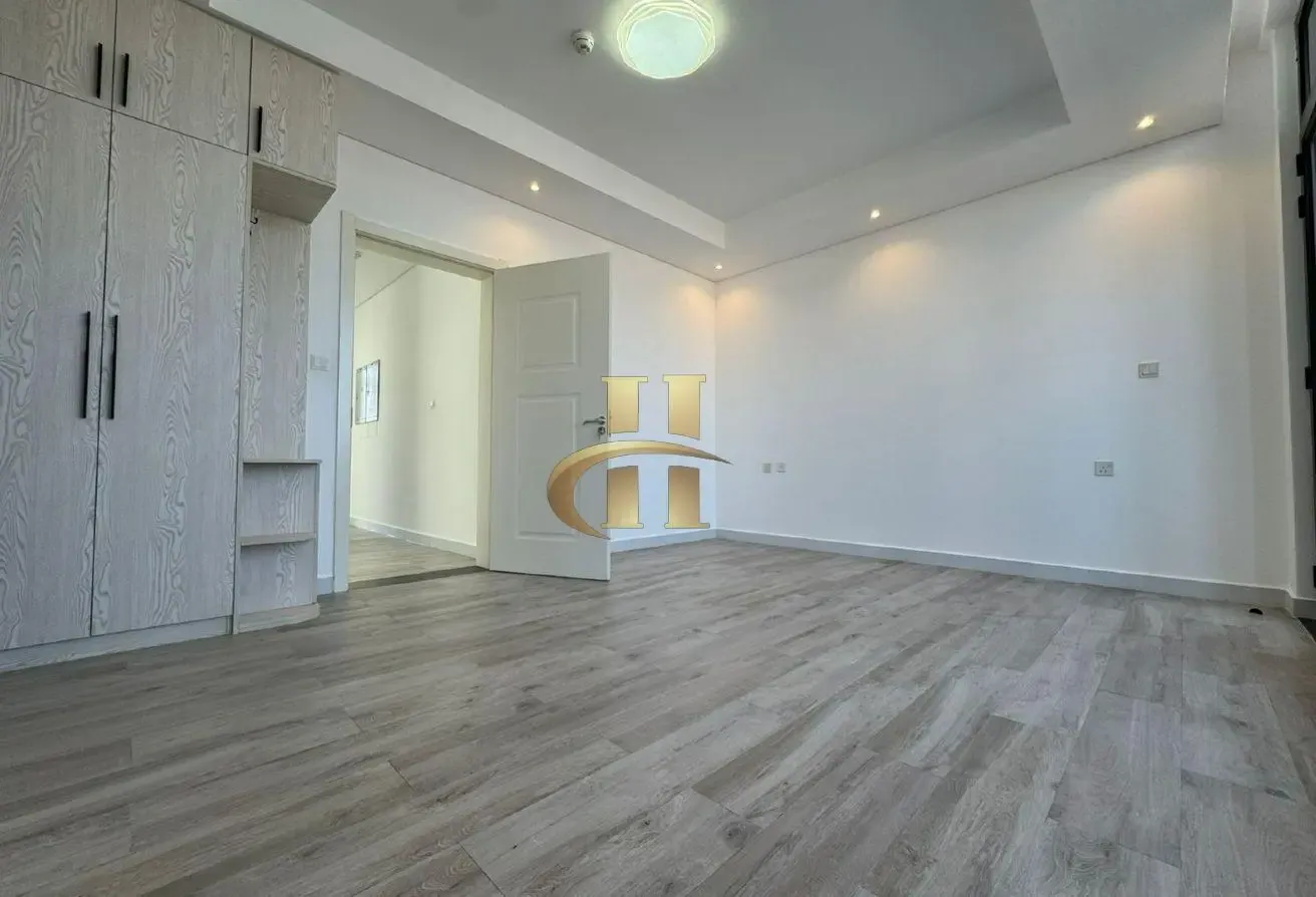 4 BHK + Maid | Prime location | Spacious