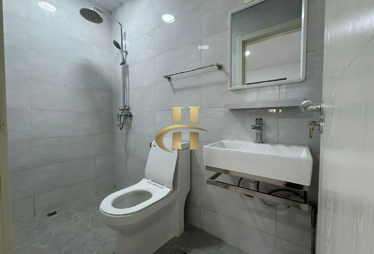 4 BHK + Maid | Prime location | Spacious