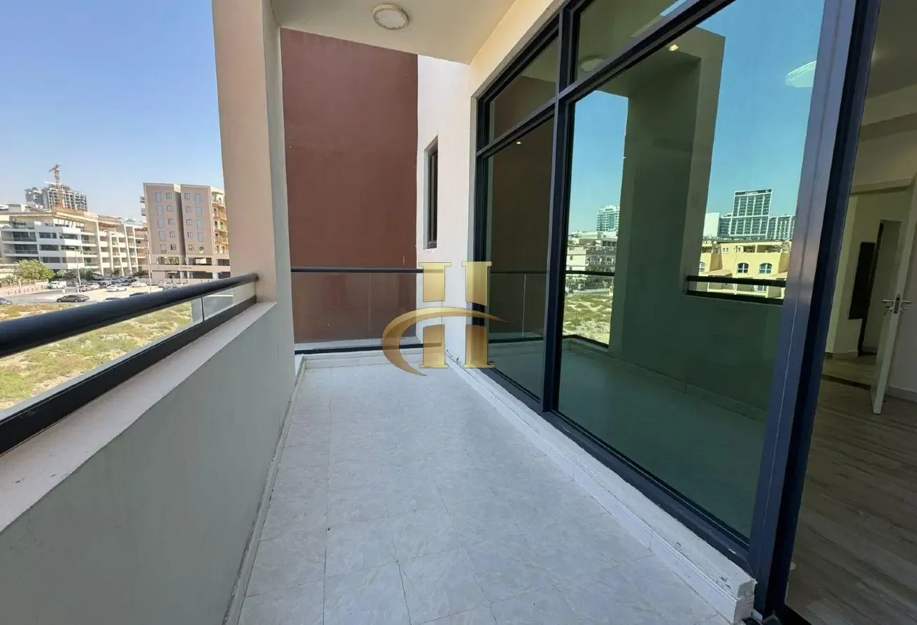 4 BHK + Maid | Prime location | Spacious